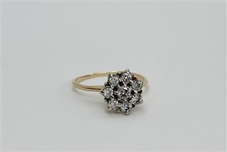 10K Yellow Gold Diamond Flower Cluster Ring (8) RBC 2.7G Sz 7.75